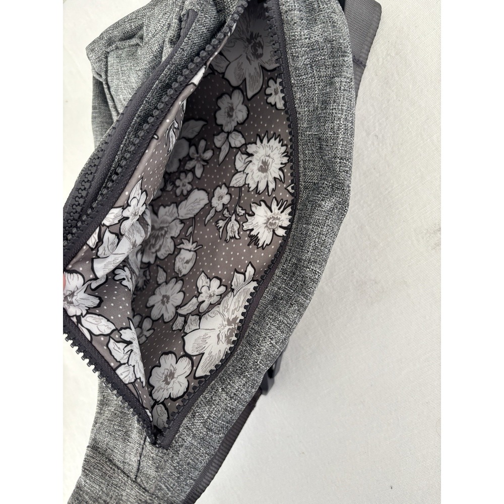 Vera Bradley Mini Sling Backpack Crossbody Belt Bag Heather Grey Zip Closure NWT - Picture 4 of 8